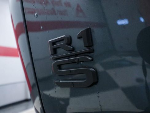 Used 2024 Rivian R1S Adventure Dual AWD/4WD image 29