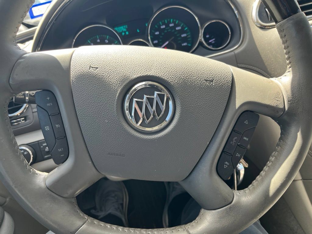 Used 2017 Buick Enclave Convenience FWD image 14