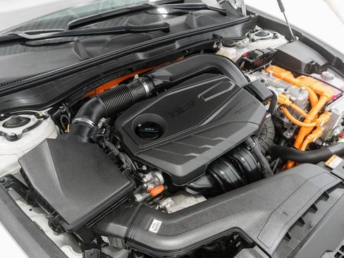 Used 2025 Hyundai Sonata SEL FWD image 4