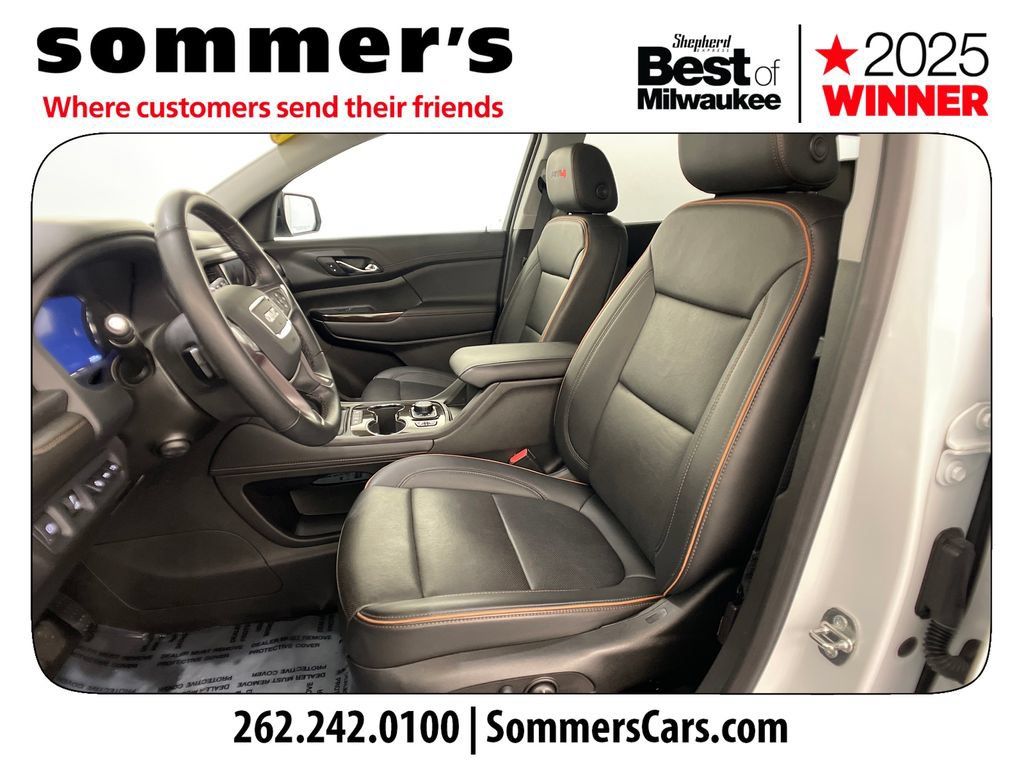 Used 2023 GMC Acadia AT4 w/ Technology Package AWD/4WD image 9