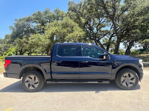 Used 2023 Ford F150 Lightning Lariat w/ Equipment Group 511A High AWD/4WD image 4