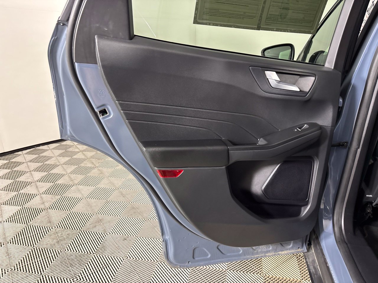 Used 2023 Ford Escape ST-Line w/ Tech Pack #1 FWD image 23