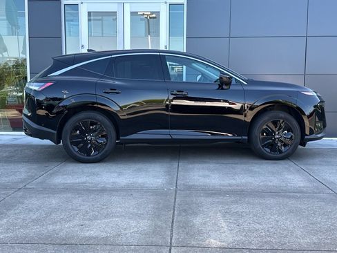 Certified 2025 Nissan Murano SV AWD/4WD image 2