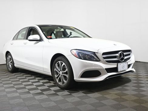 Used 2015 Mercedes-Benz C 300 4MATIC Sedan image 9