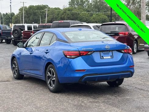 Used 2024 Nissan Sentra SV FWD image 2