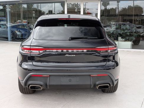 Used 2025 Porsche Macan image 10