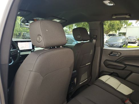 Used 2025 GMC Canyon Elevation RWD image 14