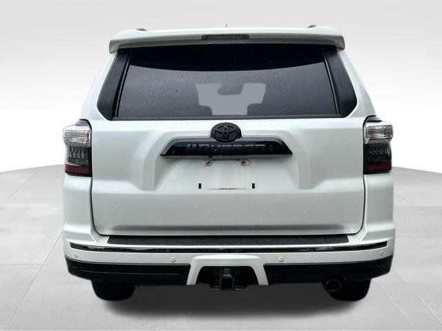 Used 2021 Toyota 4Runner Nightshade AWD/4WD image 4