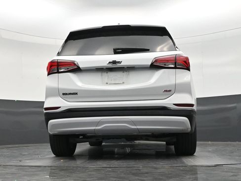 Used 2024 Chevrolet Equinox RS FWD image 23