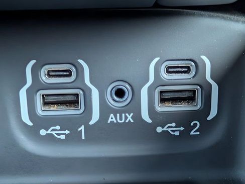 Used 2021 RAM 1500 Limited w/ Off Road Group AWD/4WD image 20