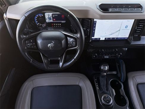 Used 2021 Ford Bronco Wildtrak image 13