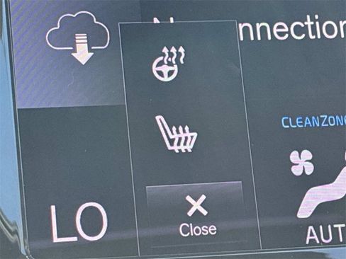 Used 2021 Volvo S60 T5 Inscription image 36