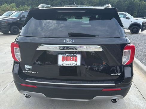 Used 2023 Ford Explorer Limited AWD/4WD image 4