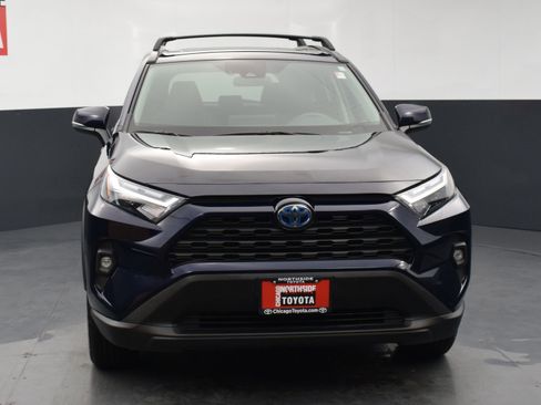 Used 2023 Toyota RAV4 XLE Premium AWD/4WD image 7