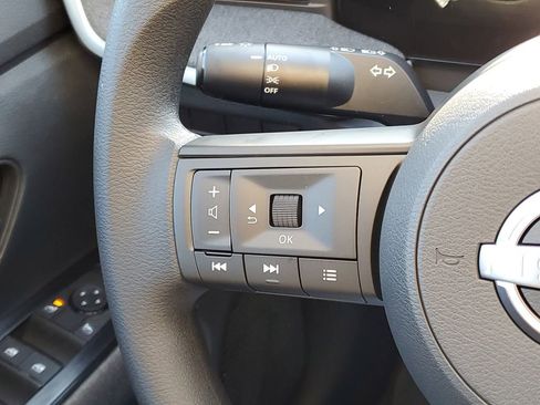 New 2026 Nissan Kicks SV image 12