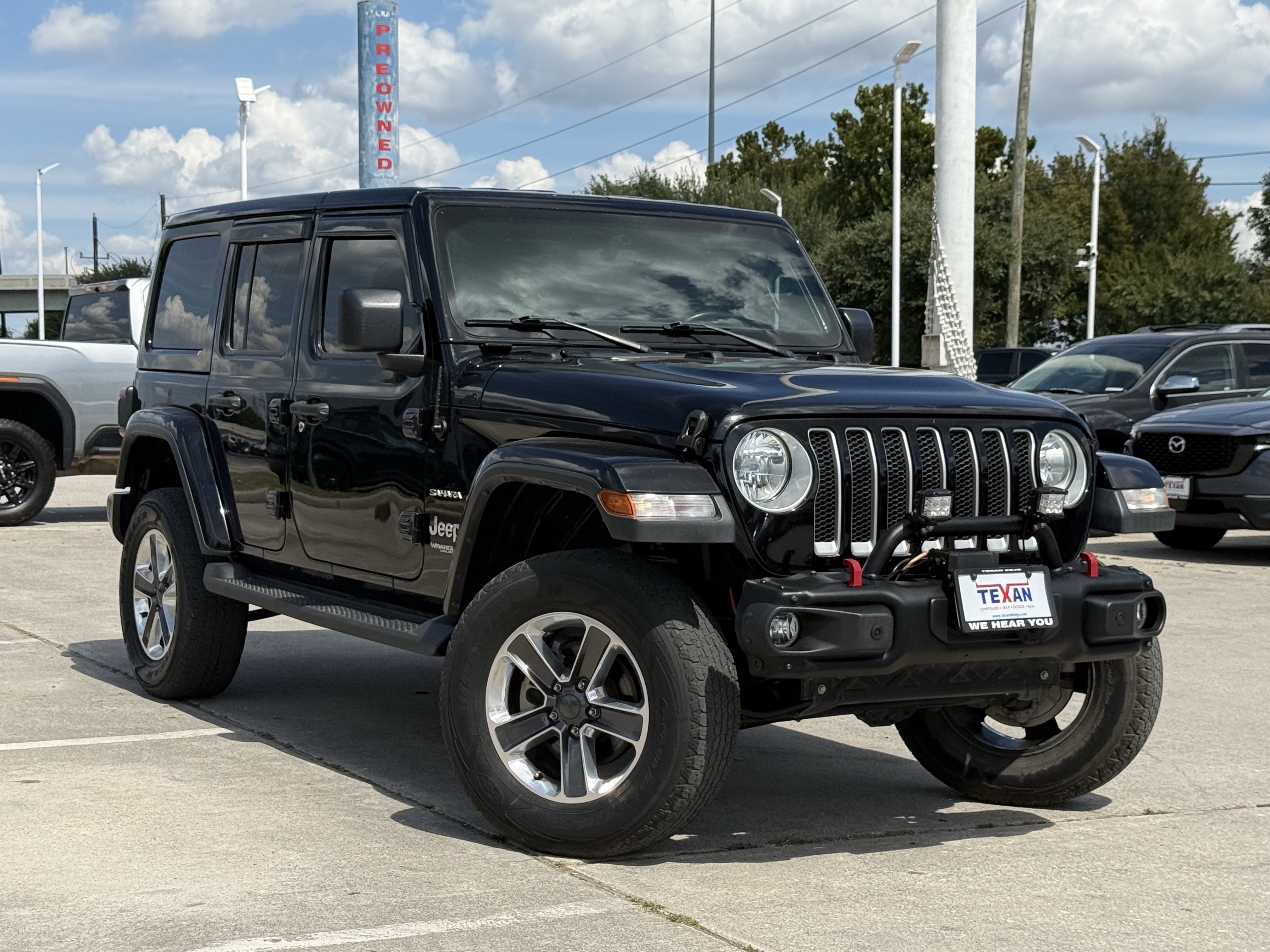 Used 2021 Jeep Wrangler Unlimited Sahara AWD/4WD image 2