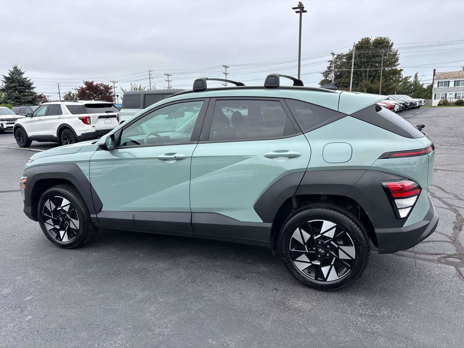 Certified 2024 Hyundai Kona SEL AWD/4WD image 3