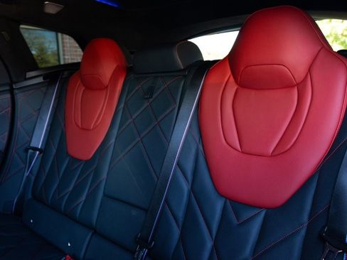 Used 2024 BMW XM Label Red image 6