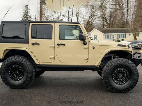 Used 2011 Jeep Wrangler Unlimited Sport image 9