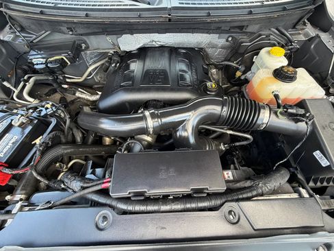 Used 2014 Ford F150 FX4 w/ Equipment Group 402A Luxury AWD/4WD image 42