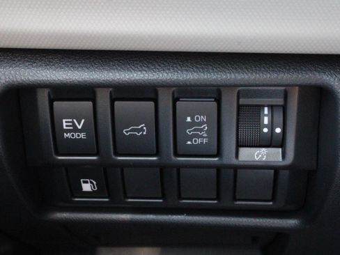 New 2025 Subaru Forester Limited image 25