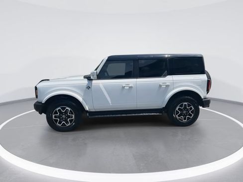 Used 2025 Ford Bronco Outer Banks AWD/4WD image 5
