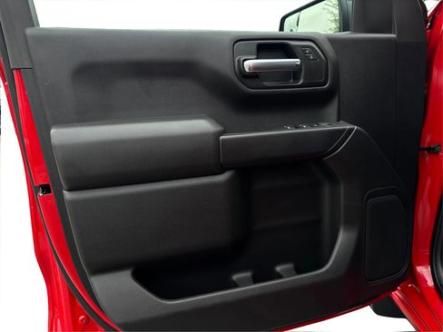 Used 2024 Chevrolet Silverado 1500 Custom image 20