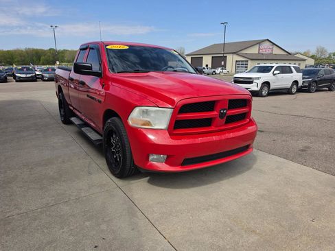 Used 2012 RAM 1500 Express RWD image 4