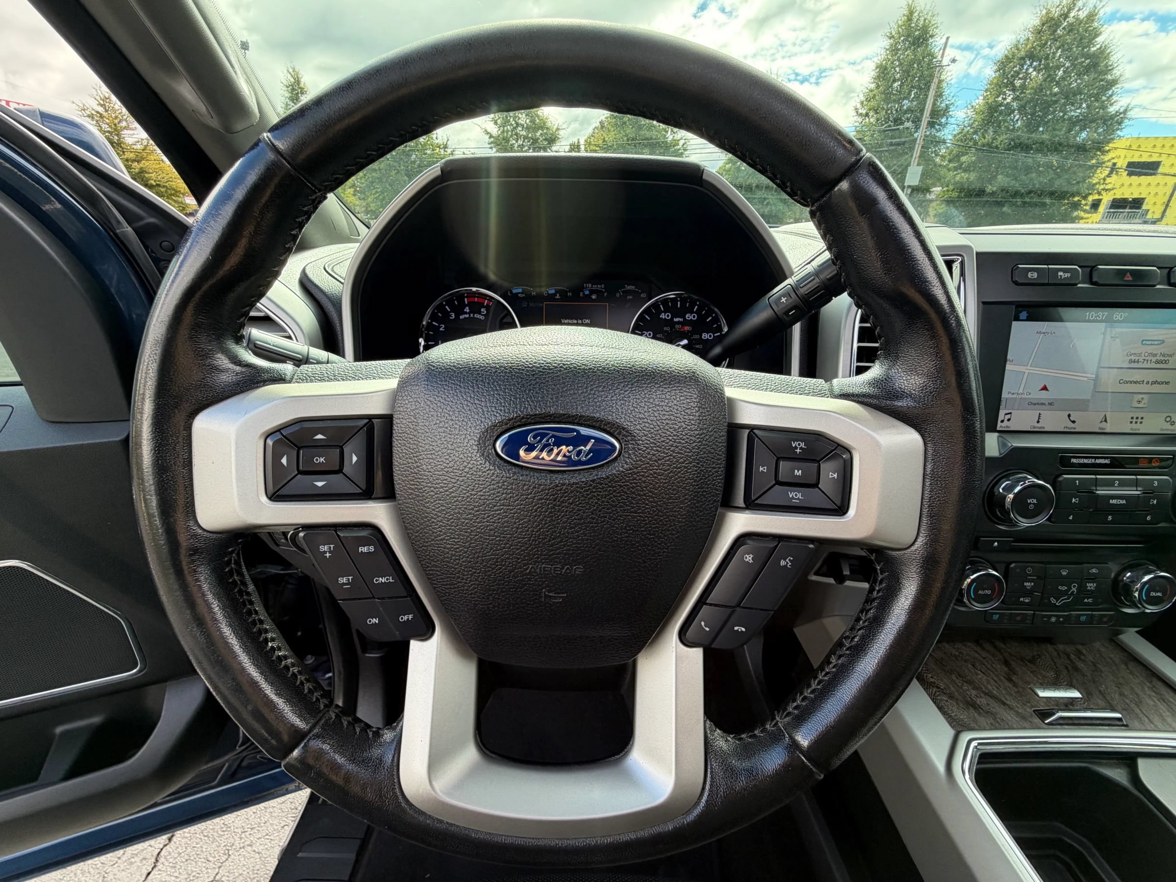 Used 2017 Ford F450 Lariat w/ Lariat Ultimate Package AWD/4WD image 30