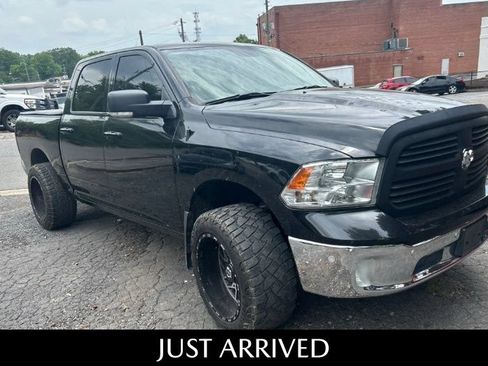 Used 2019 RAM 1500 Big Horn AWD/4WD image 5
