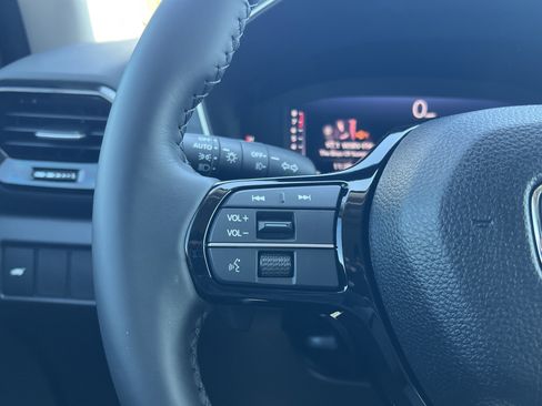 New 2026 Honda Pilot Touring image 24