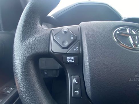 Used 2023 Toyota Tacoma SR AWD/4WD image 19