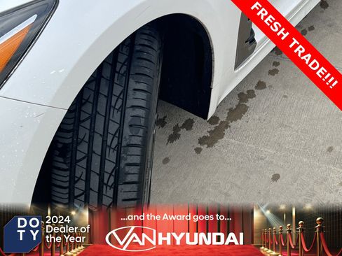 Used 2019 Kia Stinger GT2 image 9