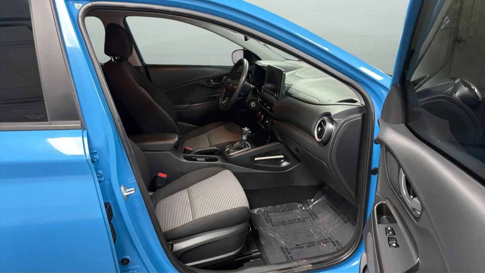 Used 2022 Hyundai Kona SE FWD image 21