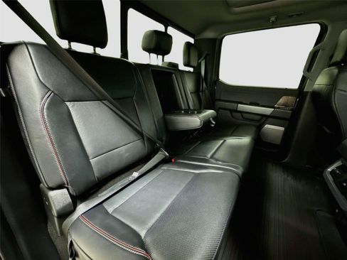 Used 2024 Ford F250 Lariat w/ Lariat Ultimate Package AWD/4WD image 29