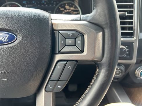 Used 2018 Ford F150 Limited AWD/4WD image 31