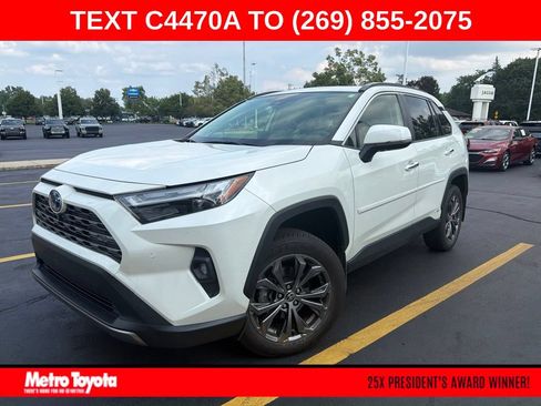 Certified 2022 Toyota RAV4 Limited AWD/4WD image 1