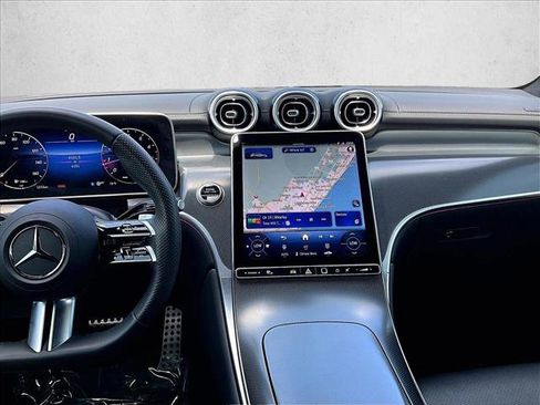 Used 2026 Mercedes-Benz GLC 300 4MATIC image 8