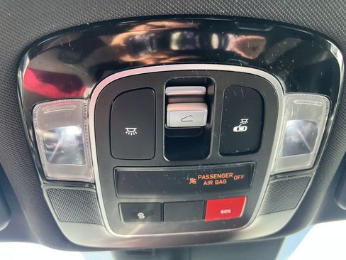 Used 2023 Hyundai Santa Cruz Limited AWD/4WD image 15