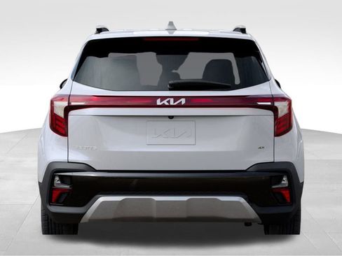 New 2026 Kia Seltos S image 13