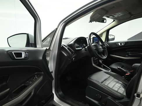 Certified 2020 Ford EcoSport Titanium image 9
