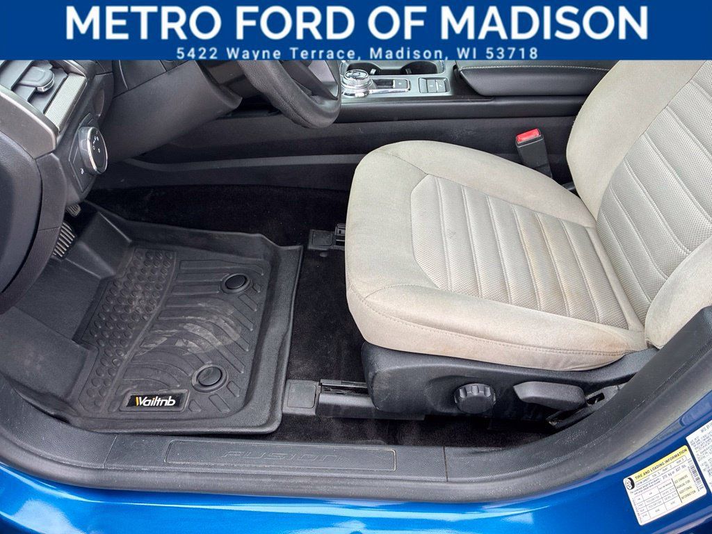 Used 2018 Ford Fusion S FWD image 11