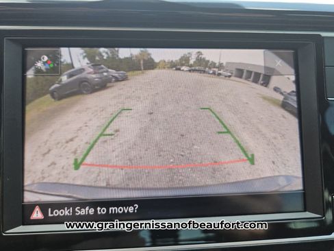 Used 2024 Volkswagen Taos S FWD image 9