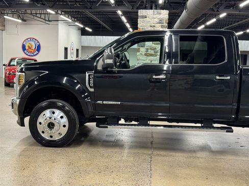 Used 2019 Ford F450 XLT w/ XLT Premium Package AWD/4WD image 5