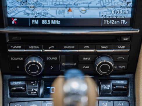 Used 2014 Porsche Boxster image 28