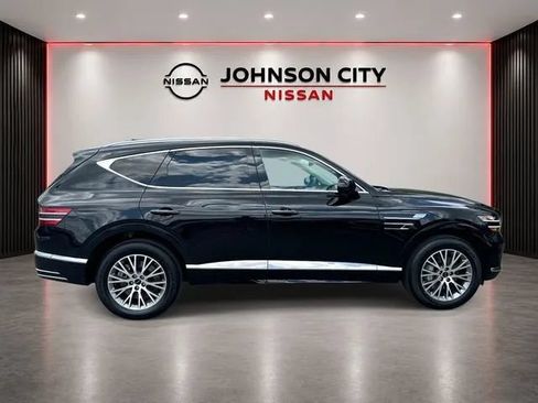 Used 2025 Genesis GV80 2.5T Standard AWD/4WD image 3