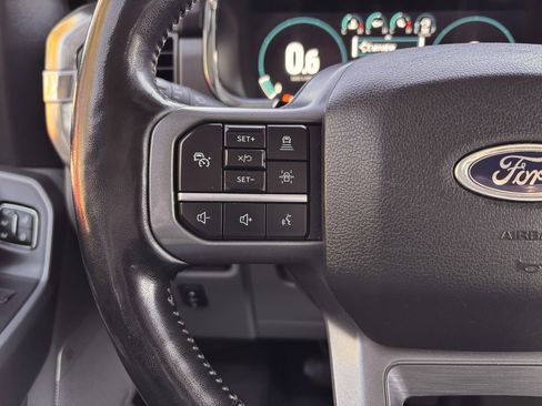 Used 2021 Ford F150 Lariat w/ Equipment Group 502A High image 5