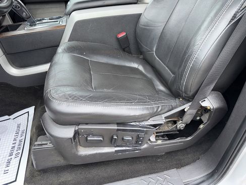 Used 2013 Ford F150 Lariat w/ Lariat Chrome Pkg image 10