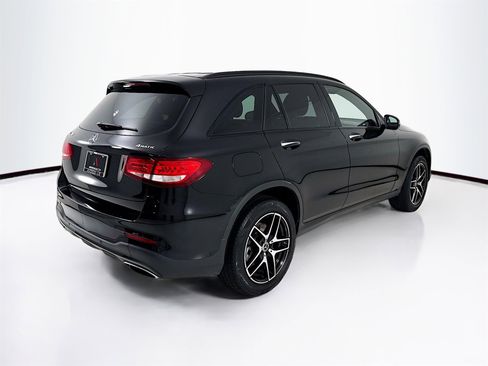 Used 2018 Mercedes-Benz GLC 300 4MATIC image 8