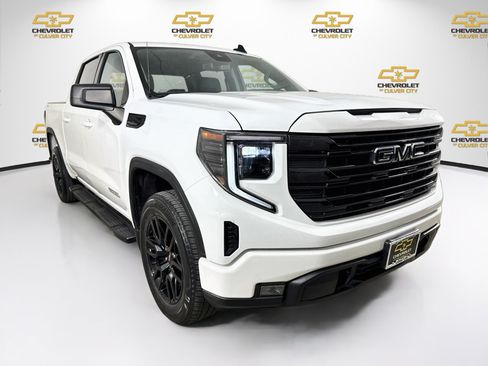 Used 2024 GMC Sierra 1500 Elevation w/ LPO, Elevation Black Package AWD/4WD image 1